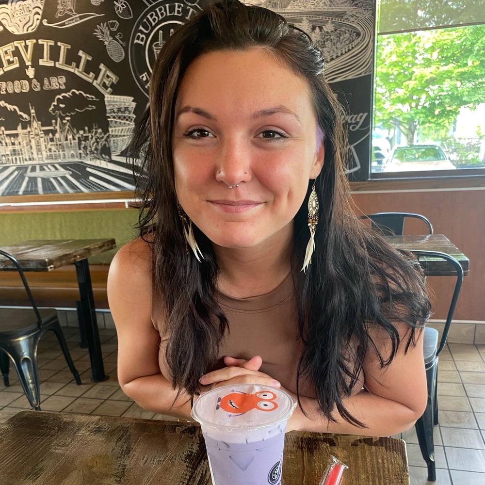 Meet your Posher, Mady